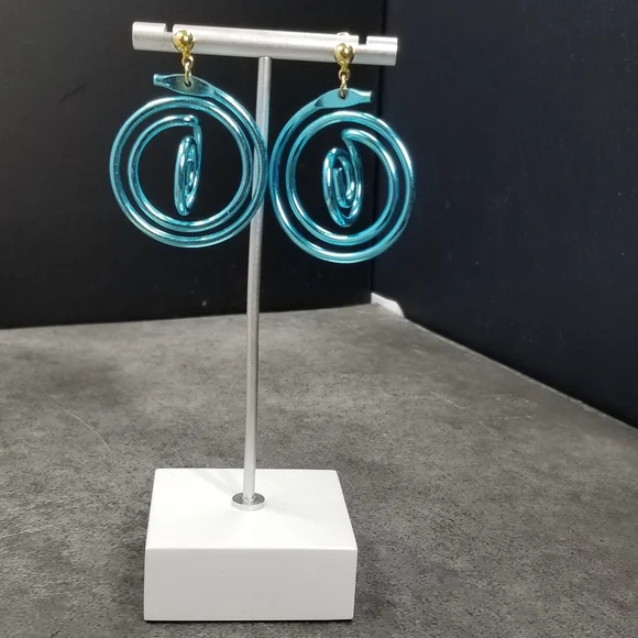 Vintage blue clip on circle earrings Mermaidcore - Picture 4 of 5